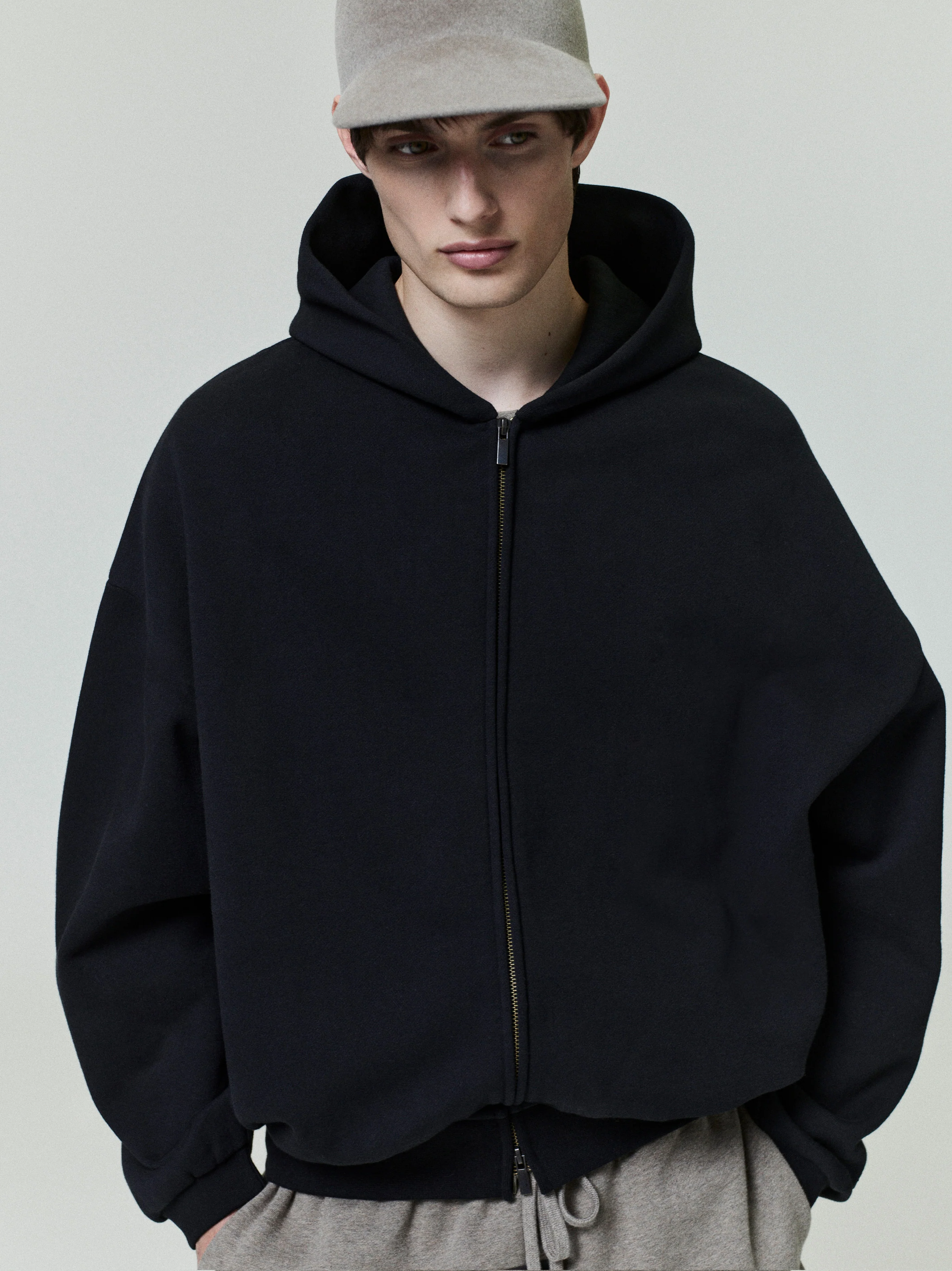 Embossed 90s Fit Fleece Zip-Up Hoodie - Image 3