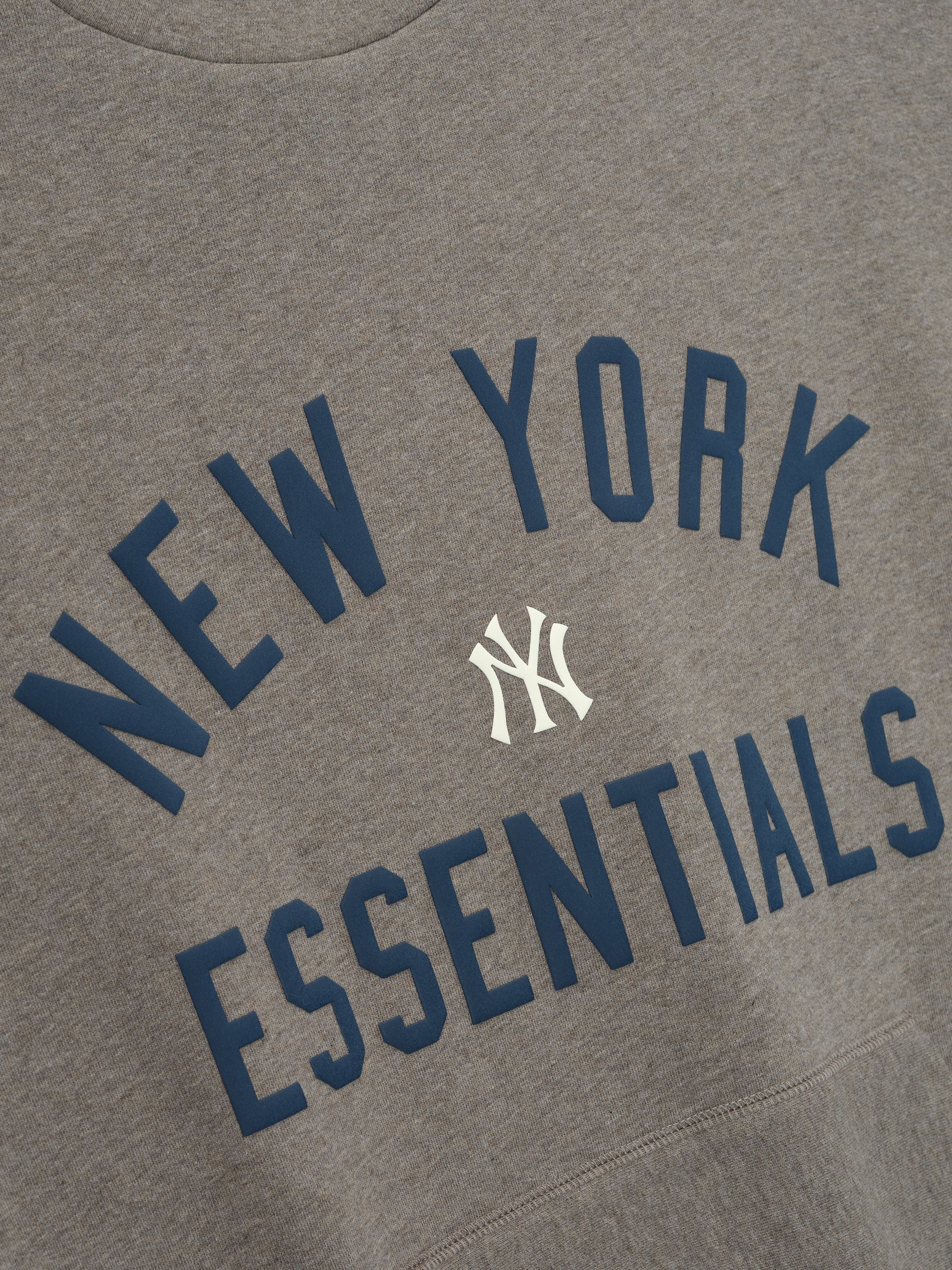 Yankees Sport Crewneck - Image 3